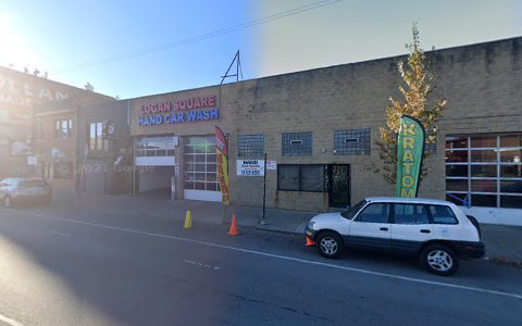 Car Wash «Logan Square Hand Car Wash & Detailing», reviews and photos, 2436 N Milwaukee Ave, Chicago, IL 60647, USA