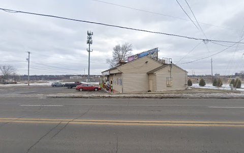 Convenience Store «Quick Pick Party Store», reviews and photos, 1742 W Court St, Flint, MI 48503, USA