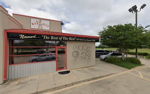 Bicycle Repair Shop «Mad Duck Cycling Shop», reviews and photos, 721 E Northwest Hwy, Grapevine, TX 76051, USA