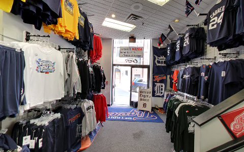 Sports Memorabilia Store «Sports Mania Detroit», reviews and photos, 400 Monroe Ave, Detroit, MI 48226, USA