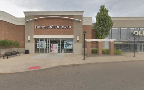 Shoe Store «Famous Footwear», reviews and photos, 47210 Michigan Ave, Canton, MI 48188, USA