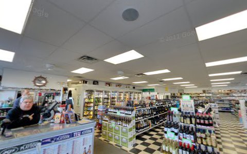 Liquor Store «Suburban Liquor Shop», reviews and photos, 26 New Britain Ave, Rocky Hill, CT 06067, USA