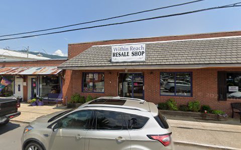 Thrift Store «Within Reach Resale Shop», reviews and photos, 456 Hazelwood Ave, Waynesville, NC 28786, USA