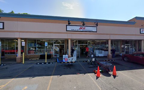 Hardware Store «Salt City Hardware», reviews and photos, 325 Nottingham Rd, Syracuse, NY 13210, USA