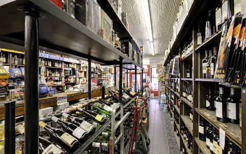 Liquor Store «Potomac Wines & Spirits», reviews and photos, 3100 M St NW, Washington, DC 20007, USA