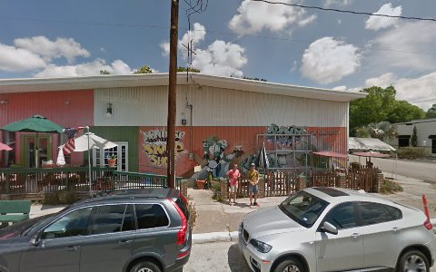 Skate Shop «Montrose Skate Shop», reviews and photos, 3202 White Oak Dr, Houston, TX 77007, USA