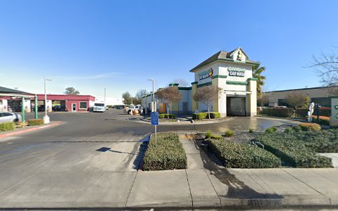 Car Wash «Quick Quack Car Wash - West Sacramento», reviews and photos, 645 Harbor Blvd, West Sacramento, CA 95691, USA