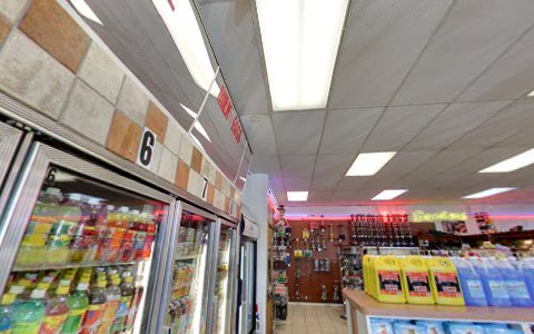 Tobacco Shop «VIP Smokers Inc», reviews and photos, 6800 Greenfield Rd, Dearborn, MI 48126, USA