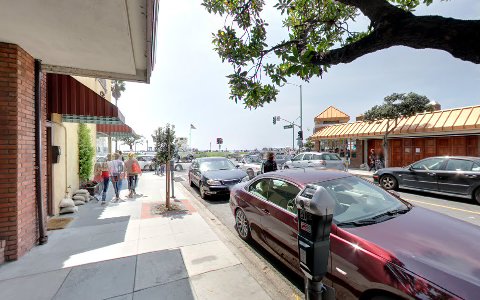 Optician «Sunglass Gallery», reviews and photos, 205 Ocean Ave, Laguna Beach, CA 92651, USA