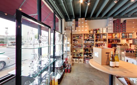 Wine Store «The Austin Wine Merchant», reviews and photos, 512 W 6th St, Austin, TX 78701, USA