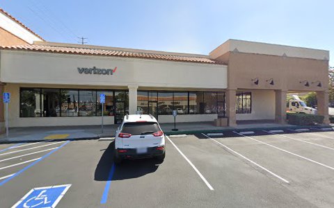 Cell Phone Store «Verizon Authorized Retailer - A Wireless», reviews and photos, 750 S Lincoln Ave #101, Corona, CA 92882, USA