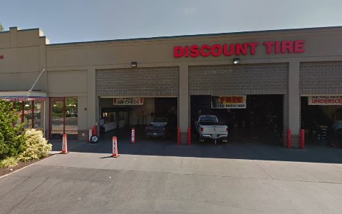 Tire Shop «Discount Tire Store - Tualatin, OR», reviews and photos, 9606 SW Tualatin-Sherwood Rd, Tualatin, OR 97062, USA
