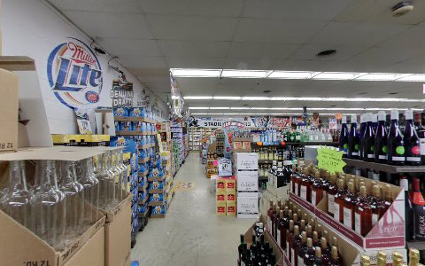Liquor Store «Stadium Liquors», reviews and photos, 5641 W 79th St, Burbank, IL 60459, USA
