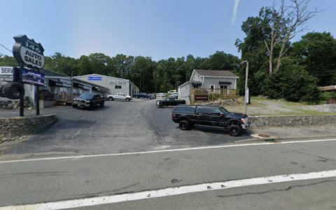 Used Car Dealer «Route 146 Auto Sales», reviews and photos, 1097 Eddie Dowling Hwy, North Smithfield, RI 02896, USA