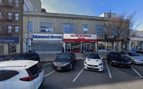Pet Store «Petland Discounts - Westchester Sq.», reviews and photos, 25 Westchester Square, Bronx, NY 10461, USA
