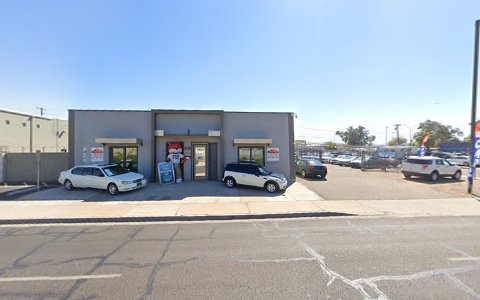 Used Car Dealer «Royal Auto Group (Sales & Service)», reviews and photos, 1617 E Jefferson St, Phoenix, AZ 85034, USA