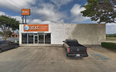 Cell Phone Store «AT&T Authorized Retailer», reviews and photos, 5538 Tezel Rd, San Antonio, TX 78250, USA