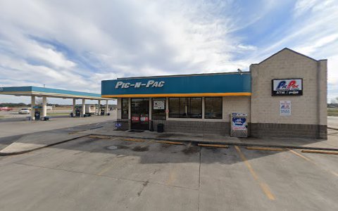 Convenience Store «Pic-N-Pac», reviews and photos, 969 I-10 Frontage Rd, Seguin, TX 78155, USA