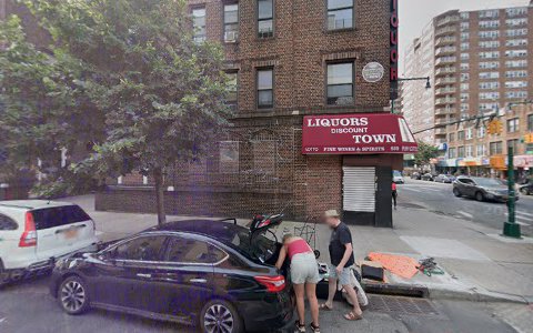 Liquor Store «Liquor Town Inc», reviews and photos, 559 Flatbush Ave, Brooklyn, NY 11225, USA