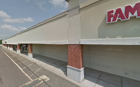 Dollar Store «FAMILY DOLLAR», reviews and photos, 978 N Colony Rd, Wallingford, CT 06492, USA