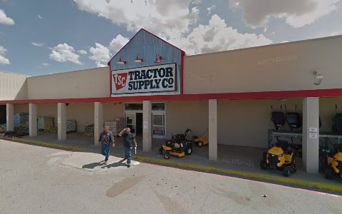 Home Improvement Store «Tractor Supply Co.», reviews and photos, 2211 Ave F NW, Childress, TX 79201, USA