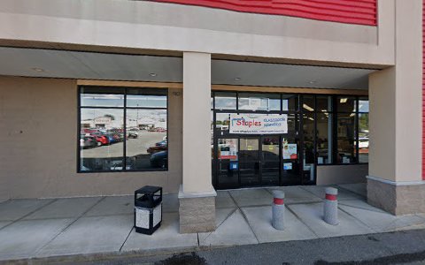 Office Supply Store «Staples», reviews and photos, 289 N Main St, Leominster, MA 01453, USA