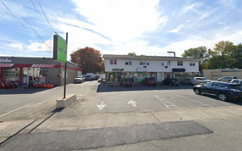 Cell Phone Store «Cricket Wireless Authorized Retailer», reviews and photos, 728 Farmington Ave, Bristol, CT 06010, USA
