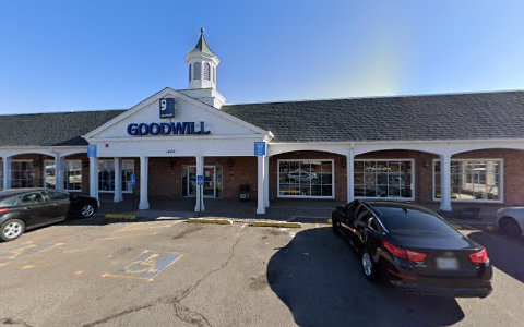 Thrift Store «Goodwill Lakewood», reviews and photos, 1450 S Wadsworth Blvd, Lakewood, CO 80226, USA