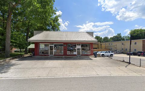 Real Estate Agency «D.M. Simpson Realtors & Auctioneers», reviews and photos, 303 W Main St, McMinnville, TN 37110, USA