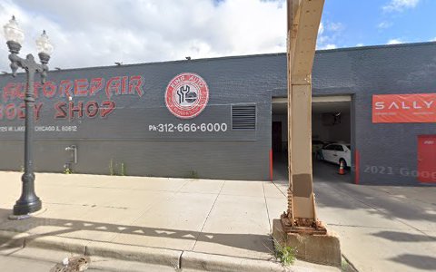 Auto Repair Shop «King Auto Repair & Body Shop», reviews and photos, 2120 W Lake St, Chicago, IL 60612, USA
