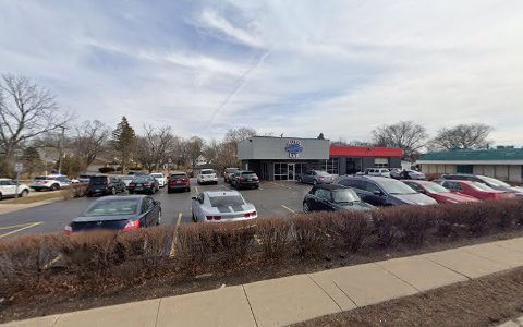 Auto Repair Shop «Auto Lab», reviews and photos, 400 S Milwaukee Ave, Libertyville, IL 60048, USA