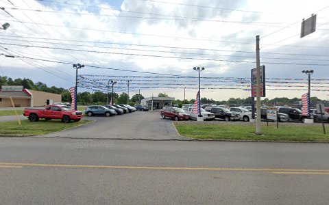 Used Car Dealer «Newport Auto Group», reviews and photos, 1665 S Raccoon Rd, Youngstown, OH 44515, USA