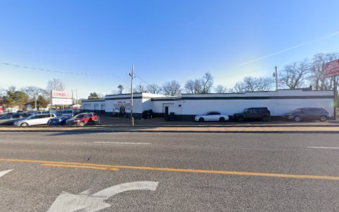 Auto Repair Shop «Combs Auto Service & Tire Center», reviews and photos, 10520 Big Bend Rd, Kirkwood, MO 63122, USA