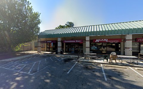 Convenience Store «6 Twelve», reviews and photos, 2109 Avent Ferry Rd, Raleigh, NC 27606, USA