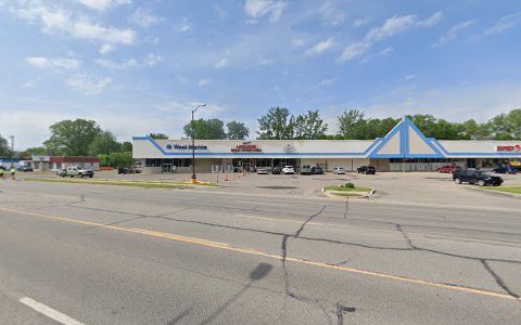 Grocery Store «Kings Pet Center», reviews and photos, 419 Michigan St, Algonac, MI 48001, USA