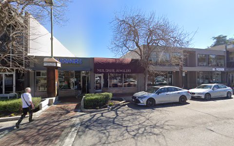 Jewelry Store «Neil Dahl Jewelers Of California», reviews and photos, 877 Santa Cruz Ave, Menlo Park, CA 94025, USA