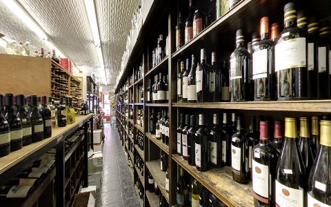 Liquor Store «Potomac Wines & Spirits», reviews and photos, 3100 M St NW, Washington, DC 20007, USA