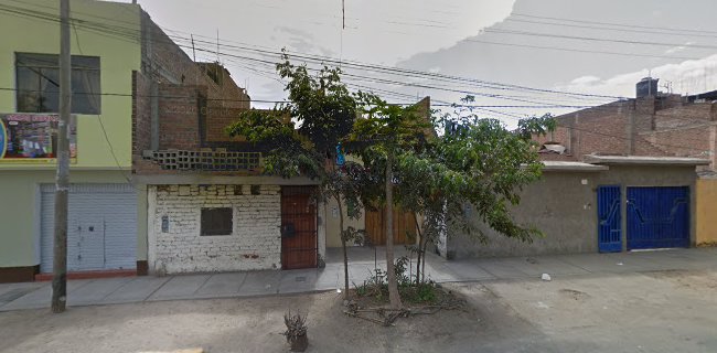 Av. Hermanos Uceda Meza 421, Trujillo 13001, Perú