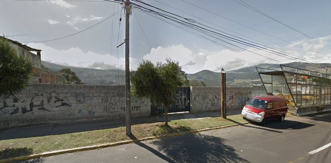 Opiniones de Cerón Importadores en Quito - Tienda de neumáticos