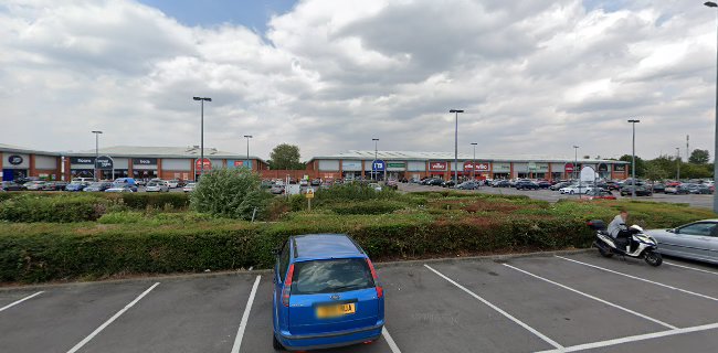 Greenbridge Retail Park - East