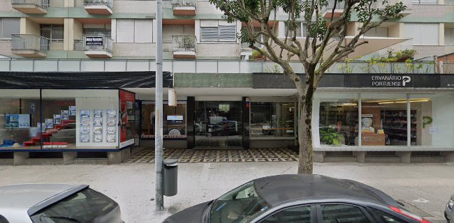 Rua de Júlio Dinis 825 2º Dtº, 4050-327 Porto, Portugal