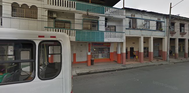 Opiniones de Farmacia Sucre en Guayaquil - Farmacia