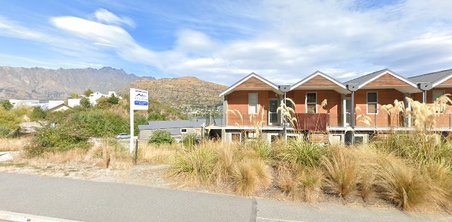 Deremios Agency - Queenstown