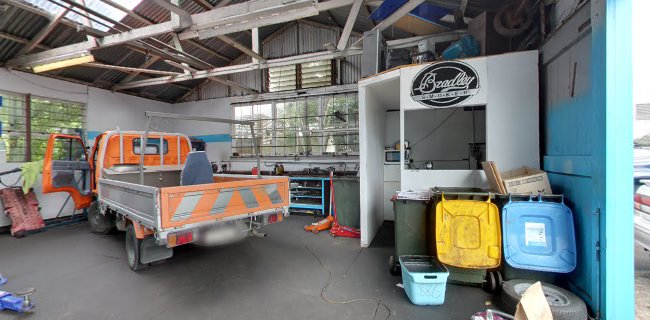Reviews of Kelly Workshop in Whangaparaoa - Auto repair shop