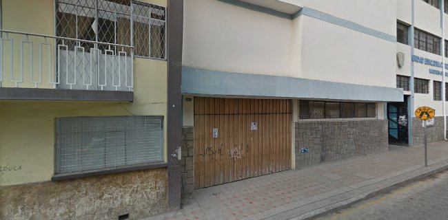 Capilla Colegio Corazón de María - Cuenca