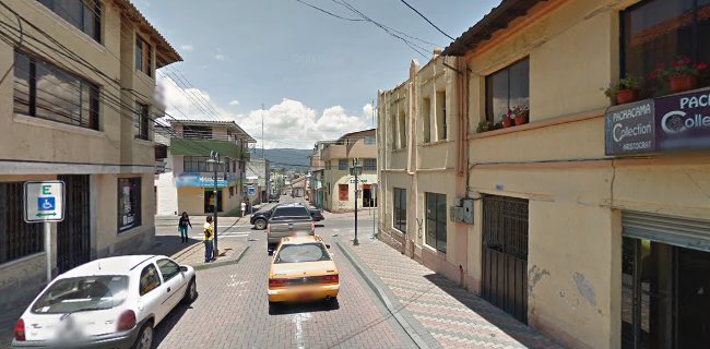 Pachacama Collection - Quito