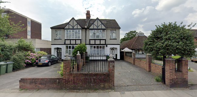 Reviews of Shooters Hill Residential Home in London - Counselor