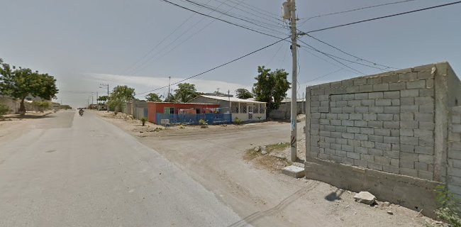 Q476+395, La Libertad, Ecuador