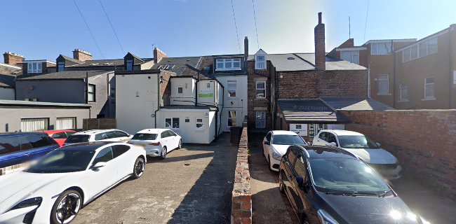 Lansdowne Terrace, 4, Gosforth, Newcastle upon Tyne NE3 1HN, United Kingdom