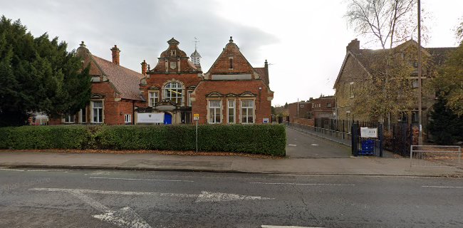 Castle Newnham School